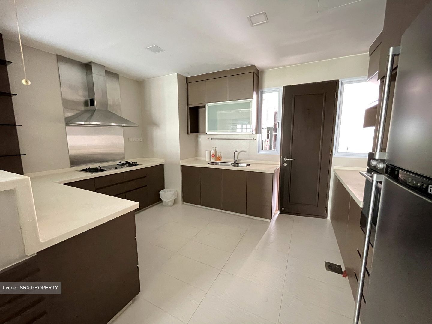 Gold Coast Condo (D5), Condominium #360356951